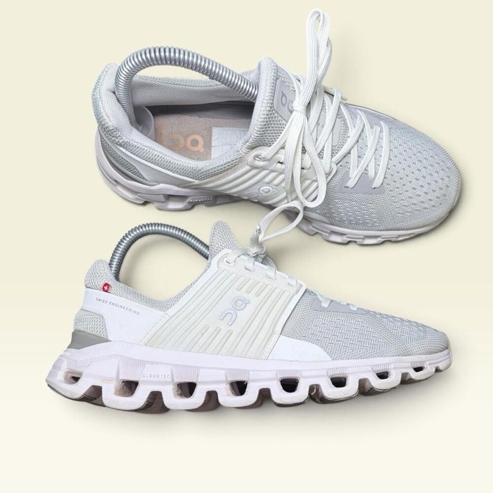 On-running Women's White and Cream Trainers